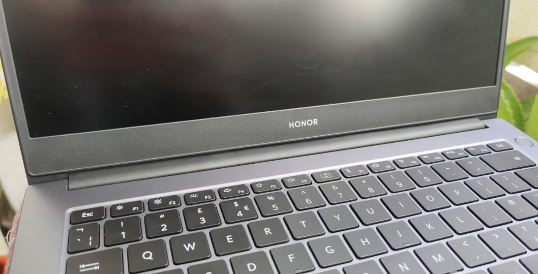 Honor Magicbook14-Best Laptop for gaming